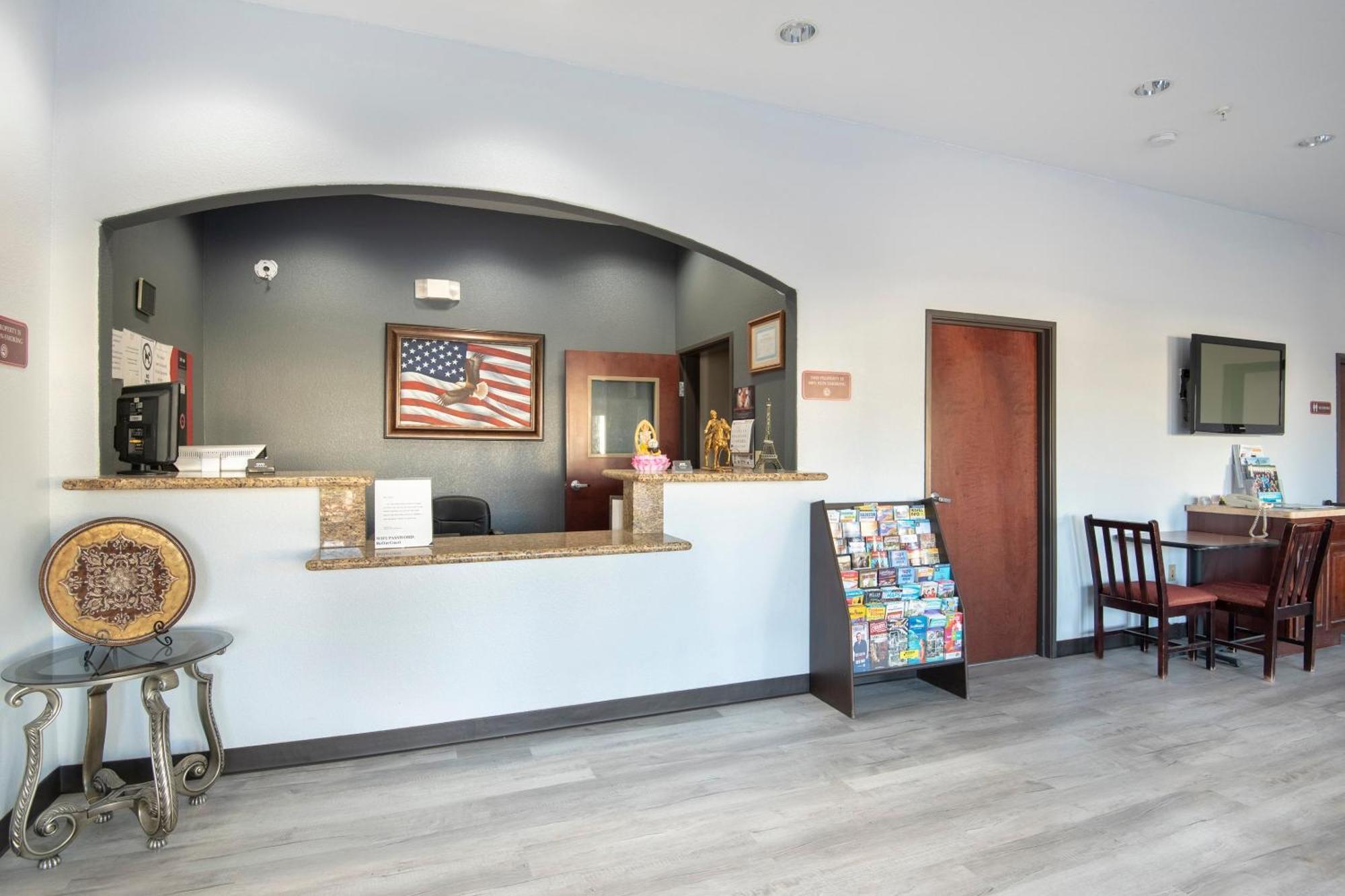 Oyo Townhouse Clute Lake Jackson מראה חיצוני תמונה